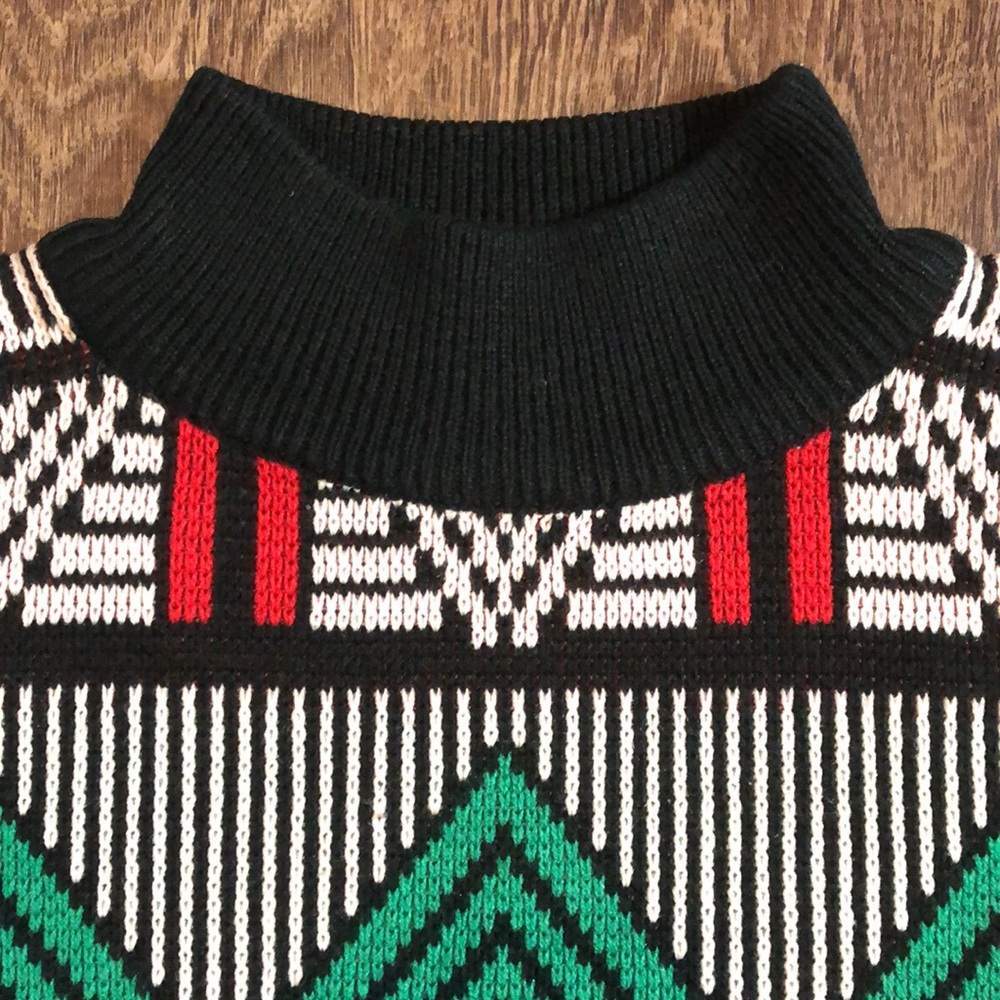 Vintage Geometric Knit Sweater - Picture 2 of 15